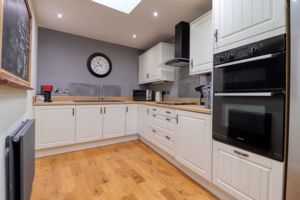 Kitchen- click for photo gallery